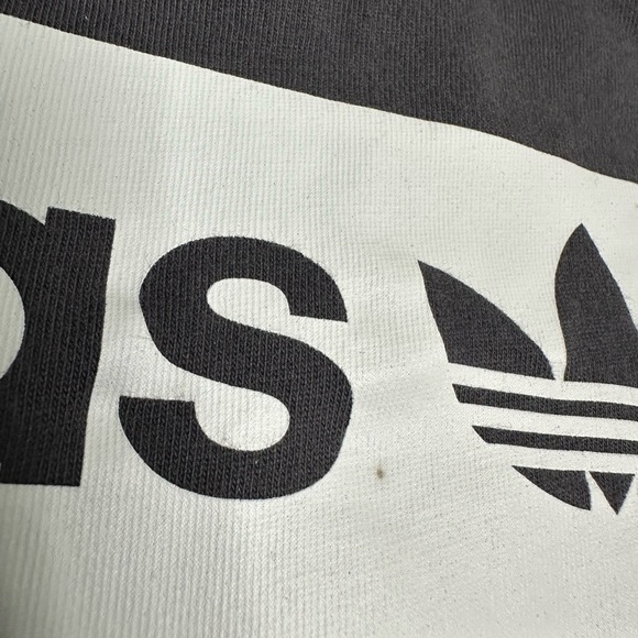 ADIDAS CHARCOAL GREY LEGGINGS & T SHIRT 2 PIECE SET XS/S - Picture 12 of 12